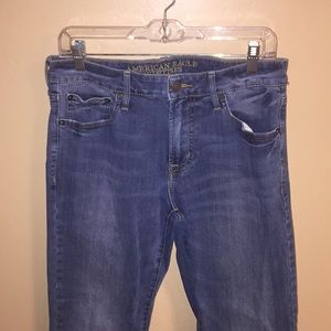 American Eagle Extreme Flex Jeans. Size: 32•30